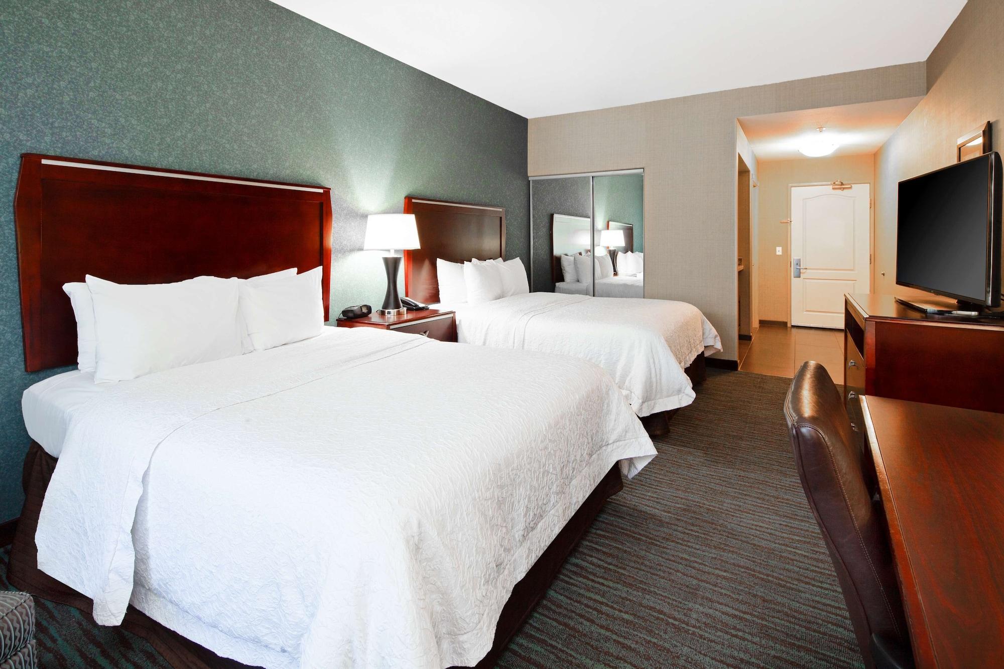 Hotel Hampton &