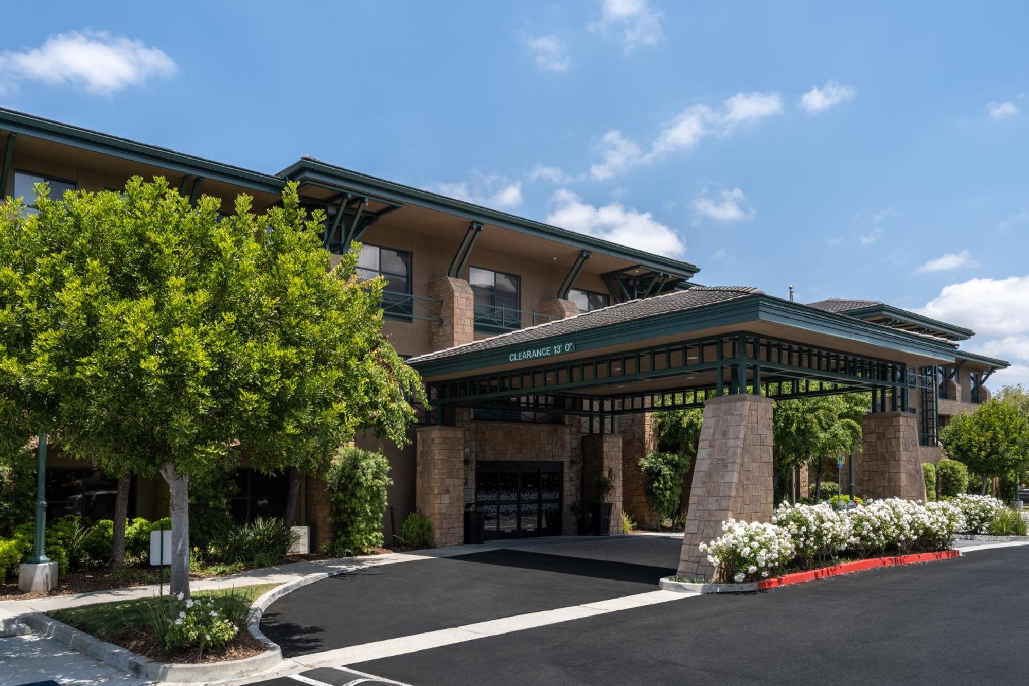 Hotel Hampton &